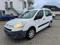 Weiß Gebraucht 2011 Citroën Berlingo Advance Van / Kleinbus | 3.200 € (Guter Preis)
