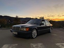 Schwarz Gebraucht 1990 Mercedes 190 Limousine | 7.500 €