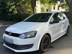 Weiß Gebraucht 2011 VW Polo Trendline Kleinwagen | 5.300 €