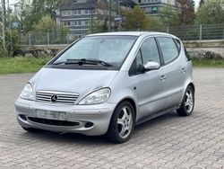 Silber Gebraucht 2003 Mercedes A190 Van / Kleinbus | 850 € (Guter Preis)