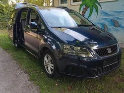Blau Gebraucht 2010 Seat Alhambra Van / Kleinbus | 8.990 €