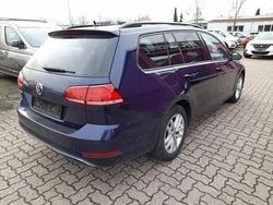 Atlantik blau metallic atlantik blau metallic Gebraucht 2019 VW Golf VII Comfortline Limousine | 18.400 € (Fairer Preis)