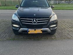 Schwarz Gebraucht 2014 Mercedes ML250 SUV | 13.500 €