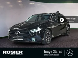 Schwarz Gebraucht 2023 Mercedes A250 Kleinwagen | 28.461 € (Guter Preis)