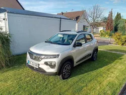Silber Gebraucht 2022 Dacia Spring Comfort Plus Kleinwagen | 9.950 € (Guter Preis)