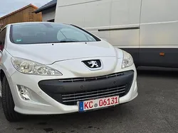 Weiß Gebraucht 2010 Peugeot 308 CC Cabrio | 6.990 € (Etwas zu teuer)