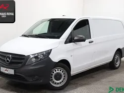 Weiss Gebraucht 2019 Mercedes Vito Van / Kleinbus | 22.480 € (Guter Preis)
