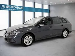 Grau Gebraucht 2022 VW Golf VIII Life Kombi | 21.560 € (Guter Preis)