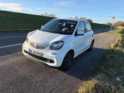 Weiß Gebraucht 2015 Smart ForFour Passion Kleinwagen | 6.500 € (Guter Preis)