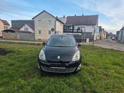 Schwarz Gebraucht 2012 Renault Scénic III Limousine | 4.999 € (Fairer Preis)