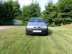 Grau Gebraucht 2005 Fiat Strada SUV | 2.000 € (Superpreis)