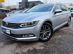 Silber Gebraucht 2018 VW Passat Highline Kombi | 17.999 € (Guter Preis)