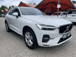 Weiß (ice white, solid / solid) Gebraucht 2021 Volvo XC60 Momentum SUV | 31.999 € (Guter Preis)