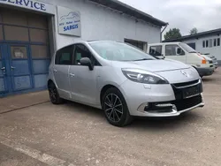 Grau Gebraucht 2012 Renault Scénic III Bose Edition Van / Kleinbus | 3.300 € (Guter Preis)