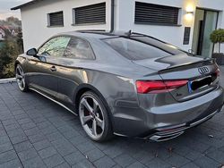 Grau Gebraucht 2022 Audi A5 Competition Coupé | 40.900 € (Fairer Preis)