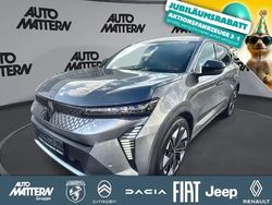 Grau Gebraucht 2024 Renault Scénic Komfort Van / Kleinbus | 41.889 €