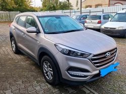 Silber Gebraucht 2015 Hyundai Tucson SUV | 9.999 € (Superpreis)