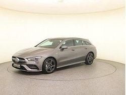 Grau Gebraucht 2024 Mercedes CLA35 AMG Shooting Brake AMG Kombi | 38.500 €