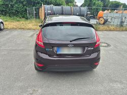 Andere farben Gebraucht 2009 Ford Fiesta Kleinwagen | 2.000 € (Fairer Preis)