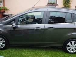 Grau Gebraucht 2017 Ford B-MAX Titanium Van / Kleinbus | 8.400 € (Fairer Preis)