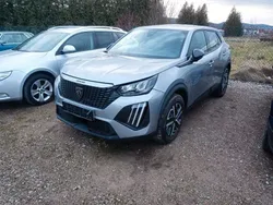 Grau Gebraucht 2023 Peugeot 2008 Active SUV | 19.500 € (Fairer Preis)