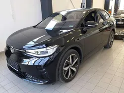 Grenadillschwarz metallic Gebraucht 2024 VW ID.5 GTX SUV | 41.145 € (Superpreis)