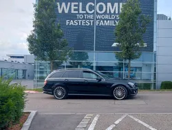 Schwarz Gebraucht 2010 Mercedes C63 AMG AMG Kombi | 33.500 €