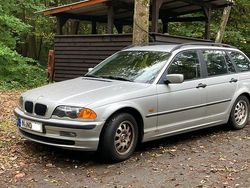 Silber Gebraucht 2001 BMW 320 Kombi | 750 € (Guter Preis)