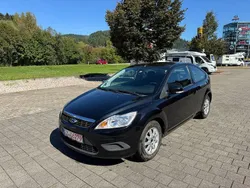 Schwarz Gebraucht 2009 Ford Focus Limousine | 2.450 € (Fairer Preis)