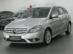 Silber Gebraucht 2012 Mercedes B180 Van / Kleinbus | 10.890 € (Guter Preis)