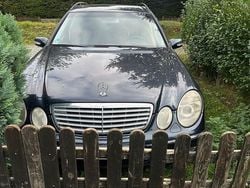 Schwarz Gebraucht 2003 Mercedes E270 Kombi | 2.500 € (Superpreis)