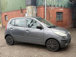 Grau Gebraucht 2008 Hyundai i10 Kleinwagen | 750 € (Guter Preis)