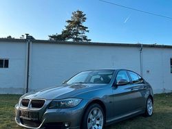 Grau Gebraucht 2008 BMW 320 Limousine | 8.500 €