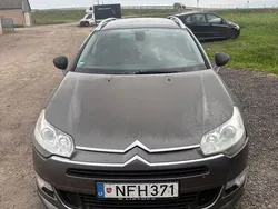 Schwarz Gebraucht 2012 Citroën C5 Kombi | 3.000 € (Etwas zu teuer)