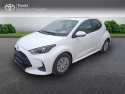 Schneeweiß Gebraucht 2022 Toyota Yaris Basis Kleinwagen | 13.850 € (Fairer Preis)