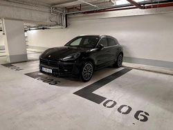 Schwarz Gebraucht 2021 Porsche Macan SUV | 59.958 € (Teuer)