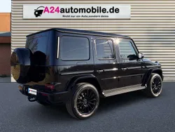 Obsidianschwarz metallic Gebraucht 2023 Mercedes G500 AMG line SUV | 154.670 € (Guter Preis)