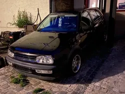 Blau Gebraucht 1997 VW Golf III GT Kleinwagen | 3.000 € (Etwas zu teuer)