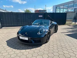 Porsche 911 Carrera GTS
