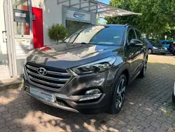 Gold Gebraucht 2016 Hyundai Tucson Premium SUV | 14.950 € (Guter Preis)