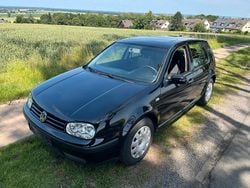 Schwarz Gebraucht 2003 VW Golf IV Ocean Limousine | 3.500 € (Etwas zu teuer)