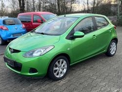 Grün Gebraucht 2009 Mazda 2 Independence Limousine | 4.490 € (Fairer Preis)