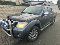 Grau Gebraucht 2011 Nissan Navara Abholung | 15.990 € (Fairer Preis)