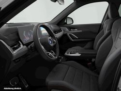 Weiß Gebraucht 2025 BMW iX1 SUV | 49.710 € (Teuer)