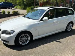 Weiß Gebraucht 2012 BMW 320 Sport Line Kombi | 7.700 € (Superpreis)