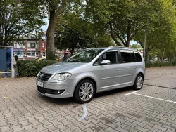 Silber Gebraucht 2008 VW Touran Van / Kleinbus | 3.499 € (Fairer Preis)