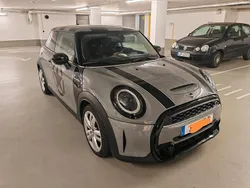Grau Gebraucht 2021 Mini Cooper S Essential Kleinwagen | 22.900 € (Superpreis)