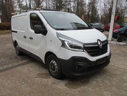 Weiß Gebraucht 2020 Renault Trafic Komfort Van | 11.900 €