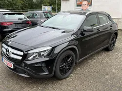 Schwarz Gebraucht 2016 Mercedes GLA220 Urban SUV | 17.500 € (Fairer Preis)