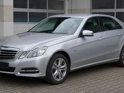 Silber Gebraucht 2010 Mercedes E350 Limousine | 13.490 € (Superpreis)
